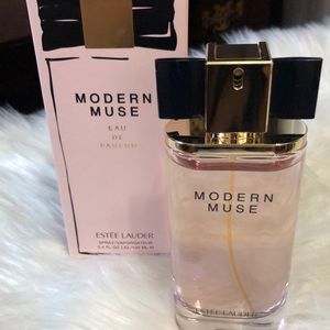 Estee Lauder Modern Muse